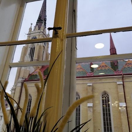 Filinhome Zmaj Jovina Suite Novi Sad Buitenkant foto