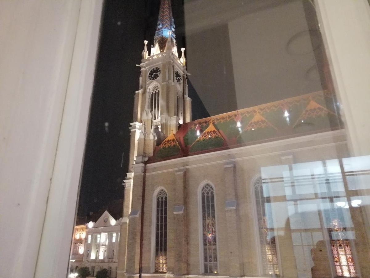 Filinhome Zmaj Jovina Suite Novi Sad Buitenkant foto