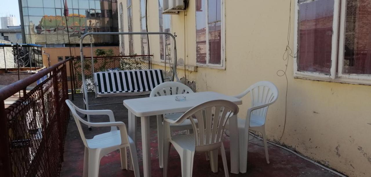 Filinhome Zmaj Jovina Suite Novi Sad Buitenkant foto